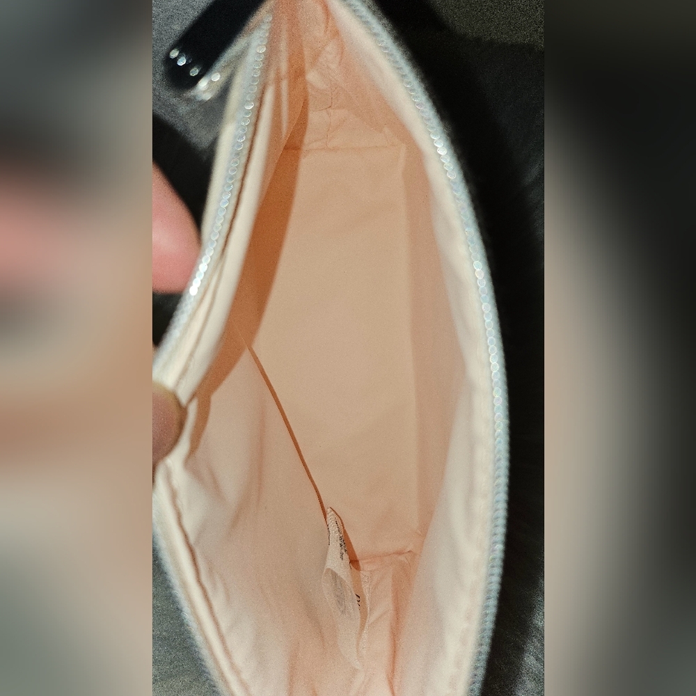 ❌️SOLD❌️ 🤍Dior Upcycled Crossbody Bag🤍 - Picture 8 of 11